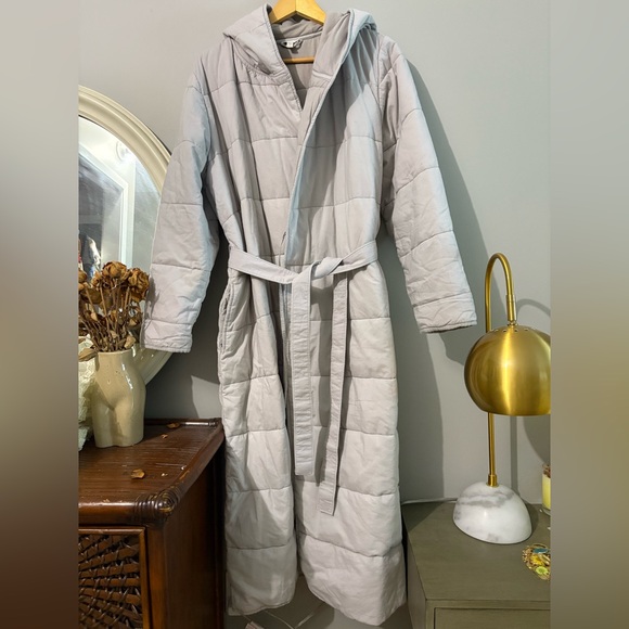 Garnet Hill 100% organic cotton grey Quilted hooded Robe/ Coat - Picture 3 of 11